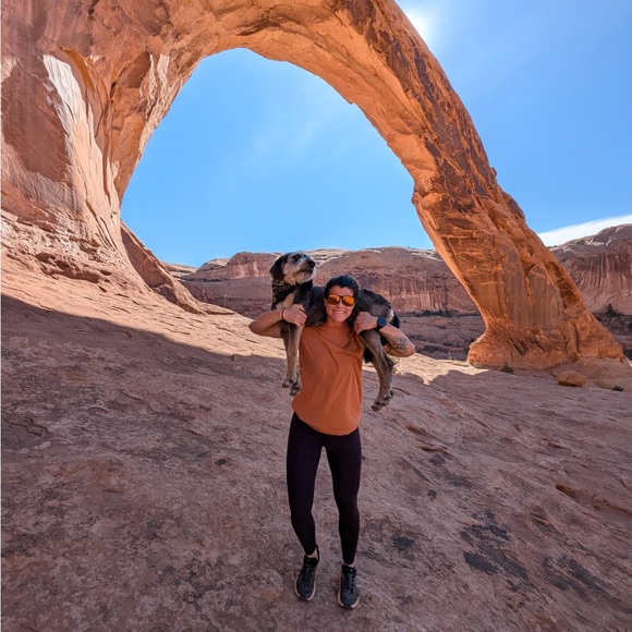 Meet your Posher, Mckenna - Picture 1 of 1